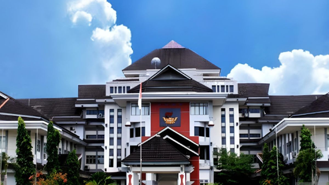 Menyelami Keunggulan Universitas Pattimura
